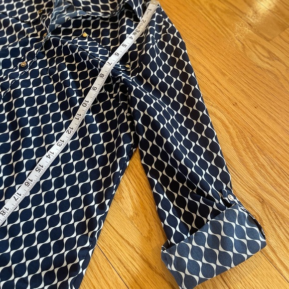 Charter Club Women’s Button Down Top Size Petite Medium - Picture 5 of 5